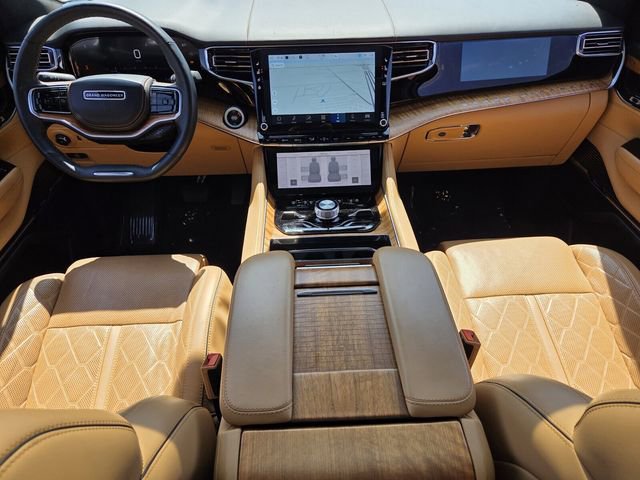 Used 2023 Jeep Grand Wagoneer Series III w/ Rear Seat Video Group 1 image 11