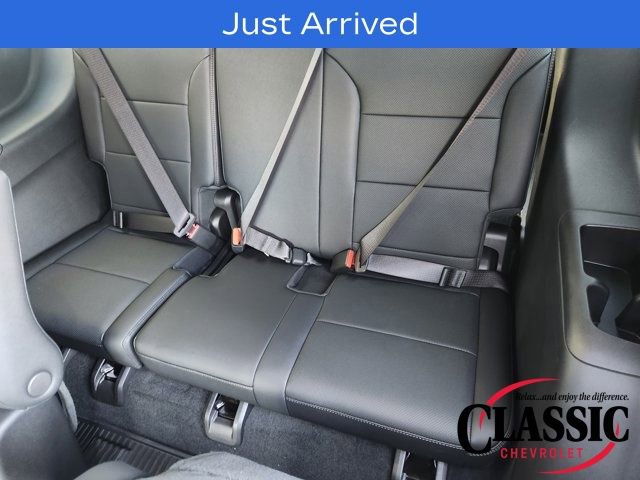 Used 2025 Chevrolet Traverse High Country image 43