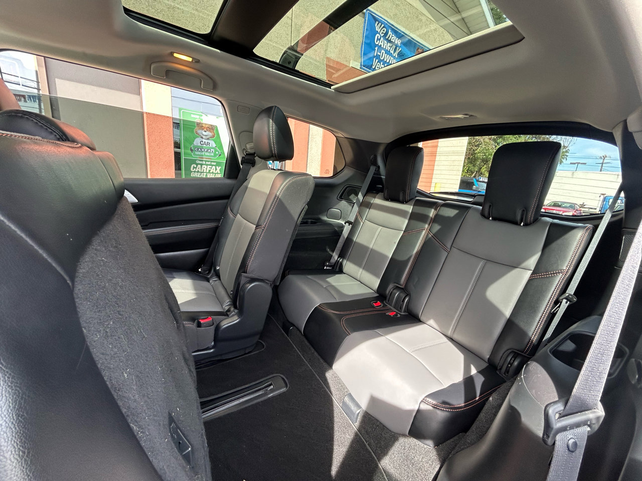 Used 2020 Nissan Pathfinder SL image 25