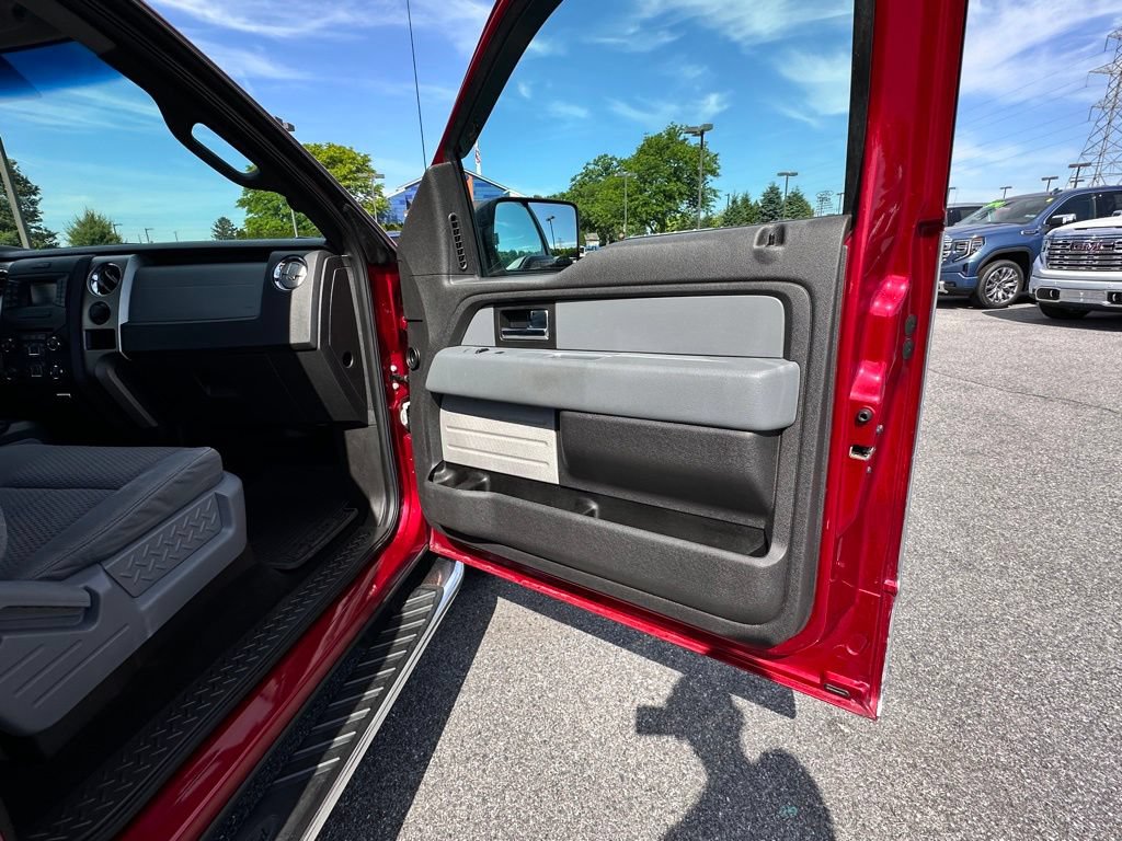 Used 2013 Ford F150 XLT w/ Luxury Equipment Group RWD image 15