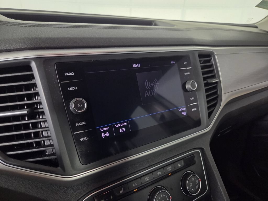 Used 2018 Volkswagen Atlas SE FWD image 12