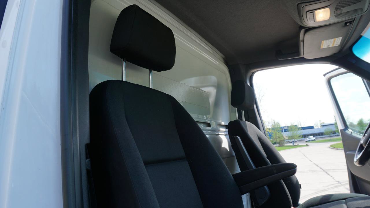 Used 2021 Mercedes-Benz Sprinter 4500 w/ Premium Package image 21