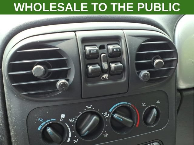 Used 2005 Chrysler PT Cruiser Limited w/ Chrome Accents Group FWD image 22