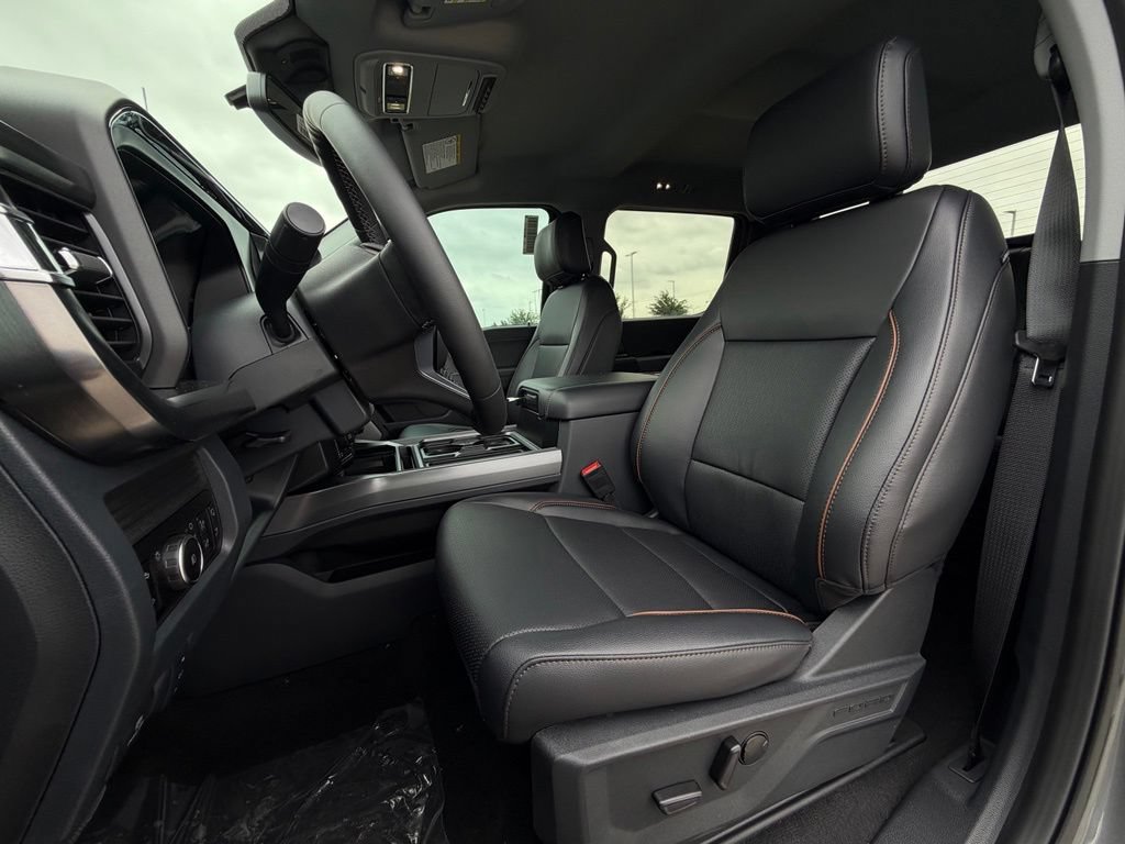 New 2026 Ford F250 Lariat w/ FX4 Off-Road Package AWD/4WD image 6