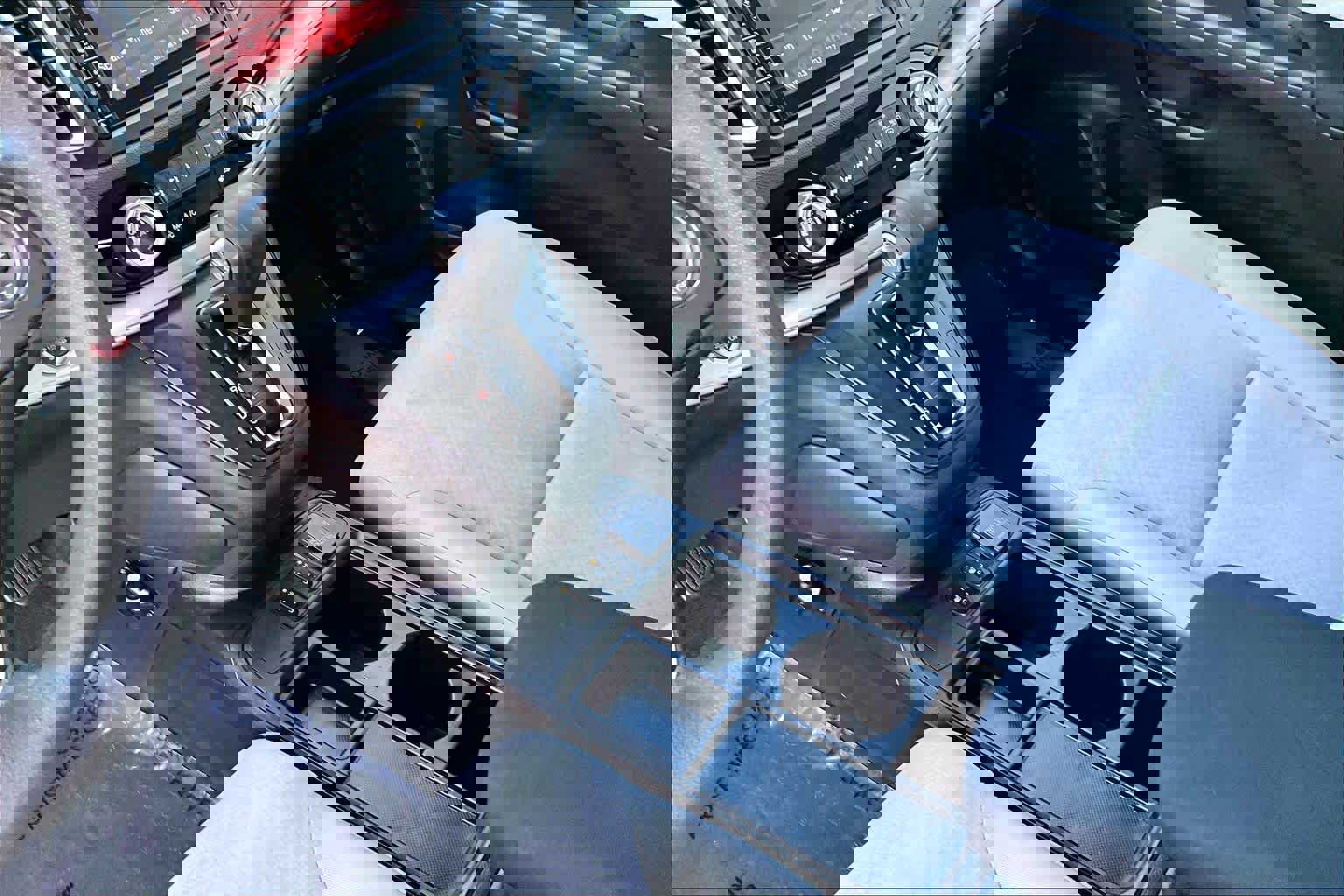 Used 2015 Honda CR-V EX image 16