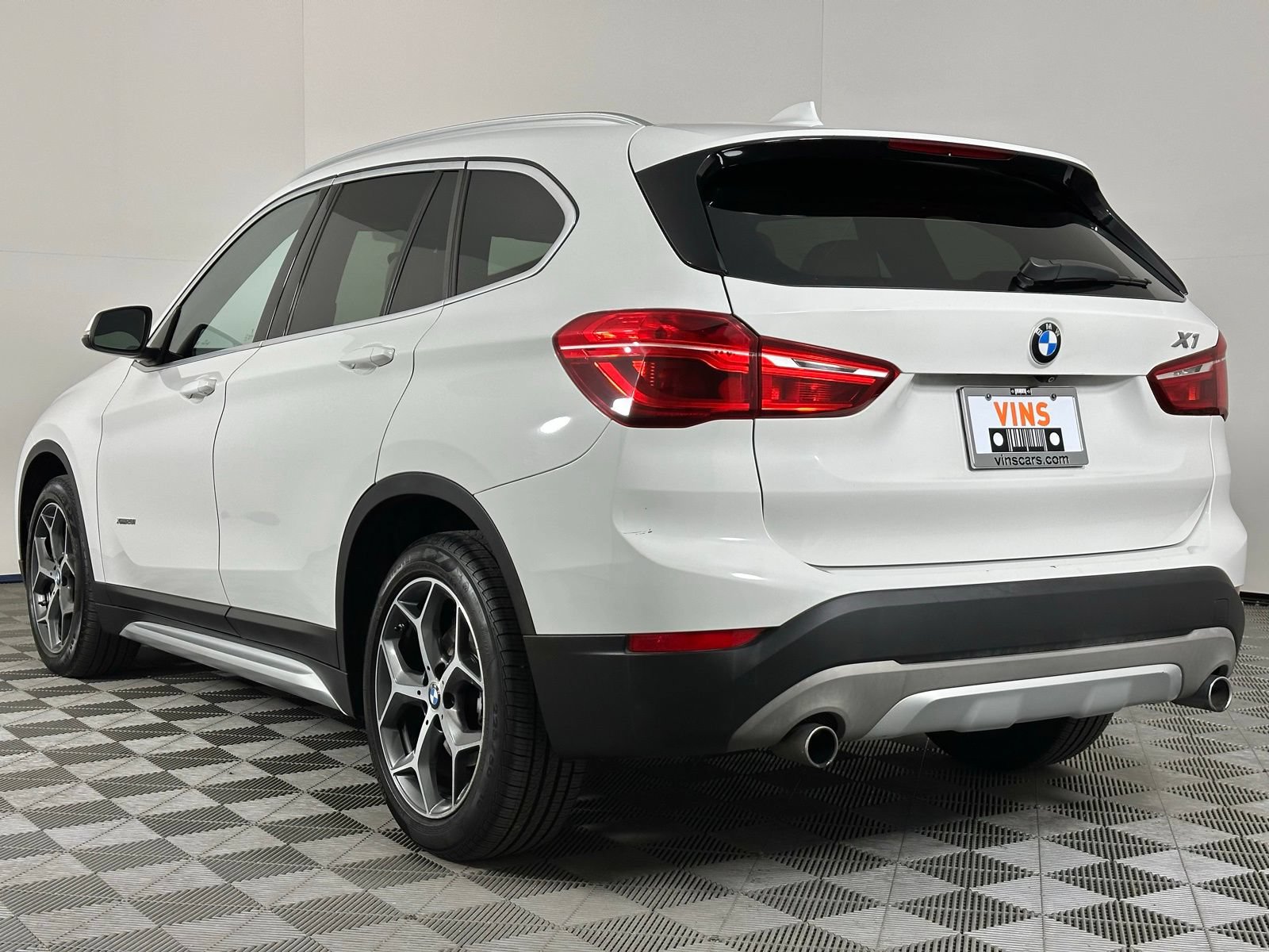 Used 2018 BMW X1 xDrive28i AWD/4WD image 30
