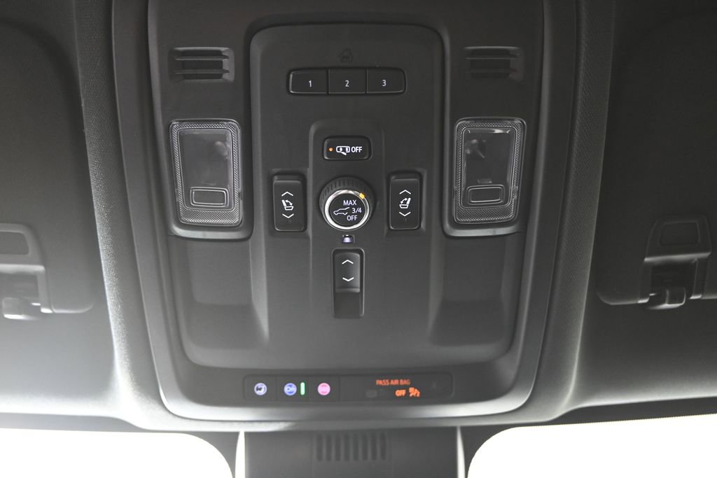 Used 2024 Chevrolet Tahoe RST w/ Luxury Package image 33