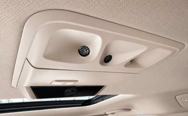 Used 2024 Kia Carnival SX Prestige FWD image 36