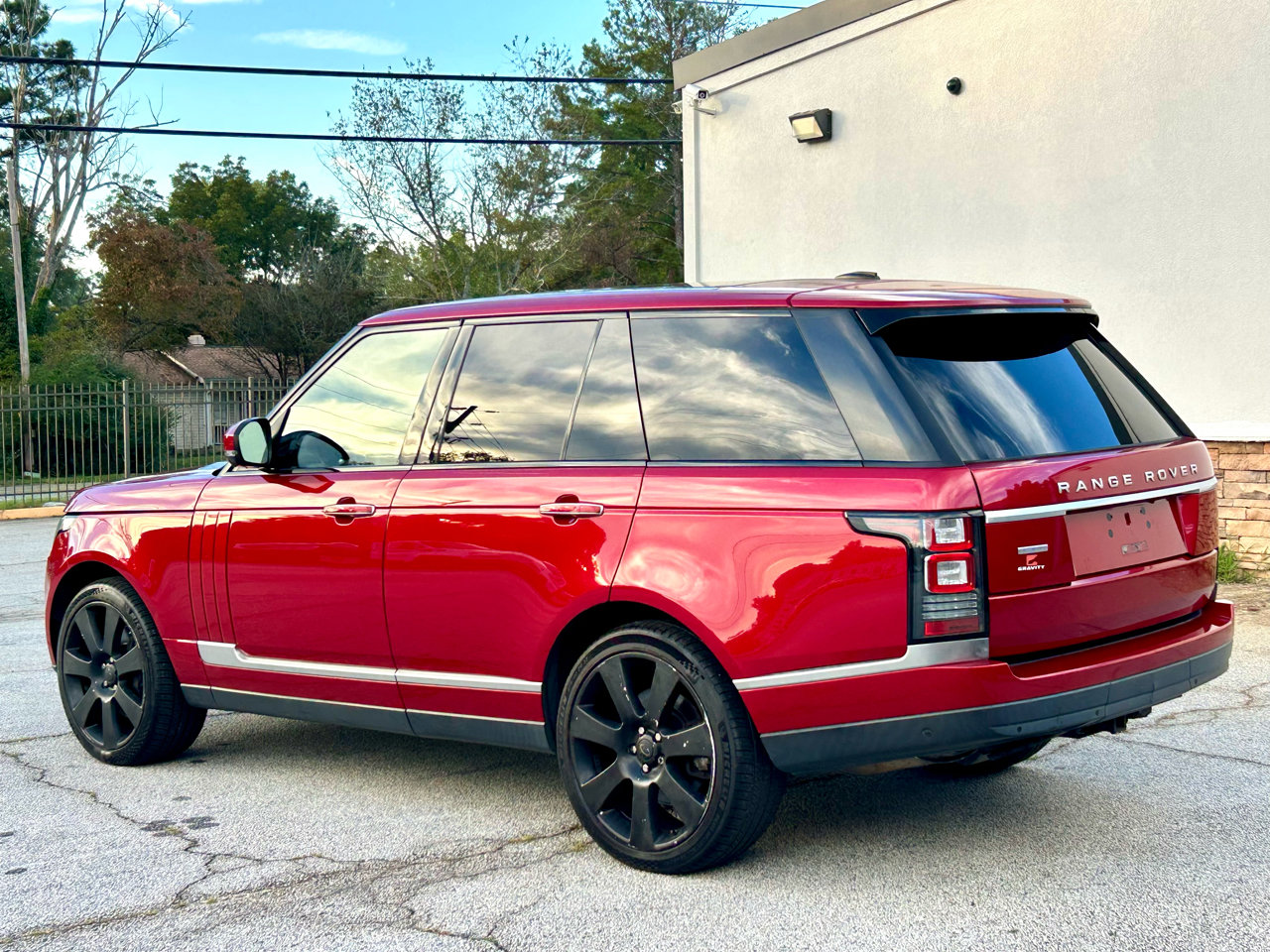 Used 2015 Land Rover Range Rover Autobiography image 8