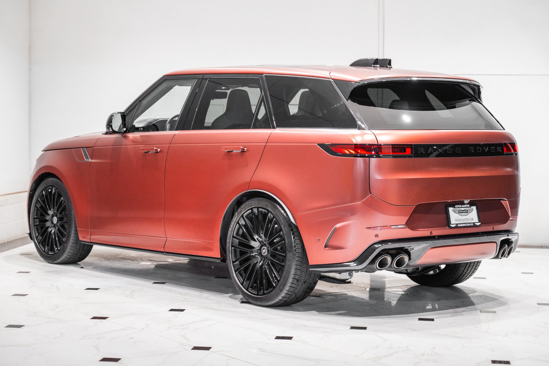 Used 2025 Land Rover Range Rover Sport SV Edition Two AWD/4WD image 7