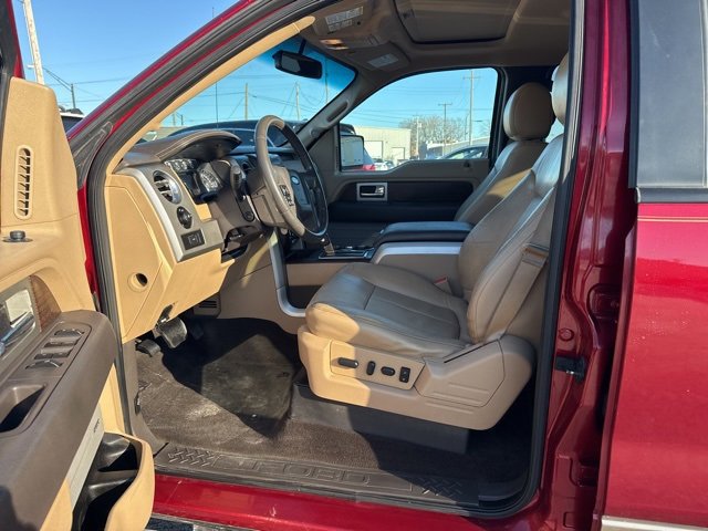 Used 2014 Ford F150 Lariat w/ Equipment Group 502A Luxury image 10