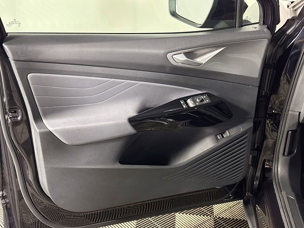 Certified 2023 Volkswagen ID.4 Pro S image 10