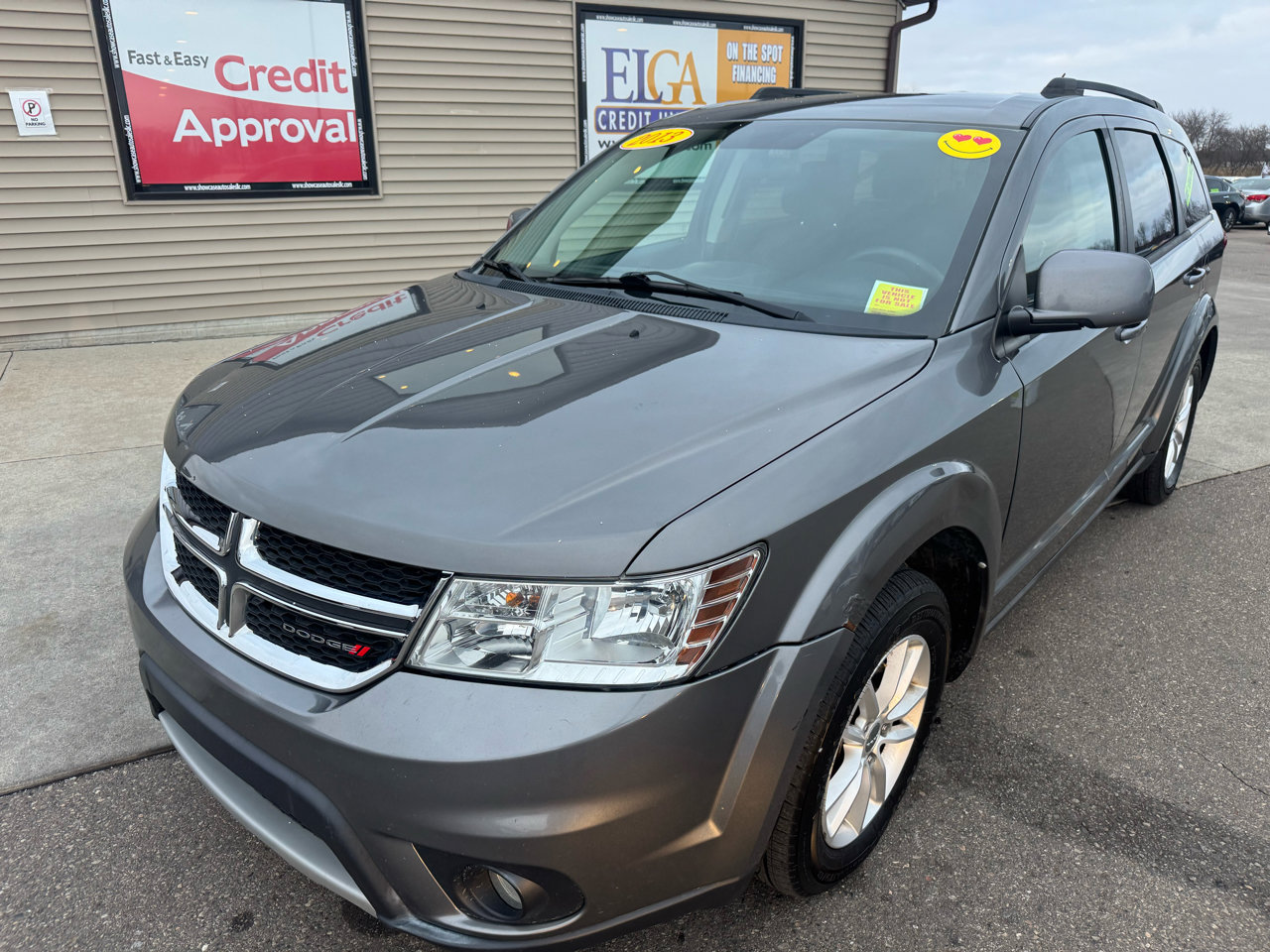 Used 2013 Dodge Journey SXT w/ Flexible Seating Group image 1