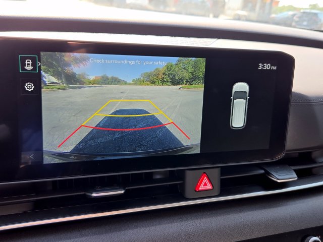 Used 2025 Kia Carnival EX FWD image 22