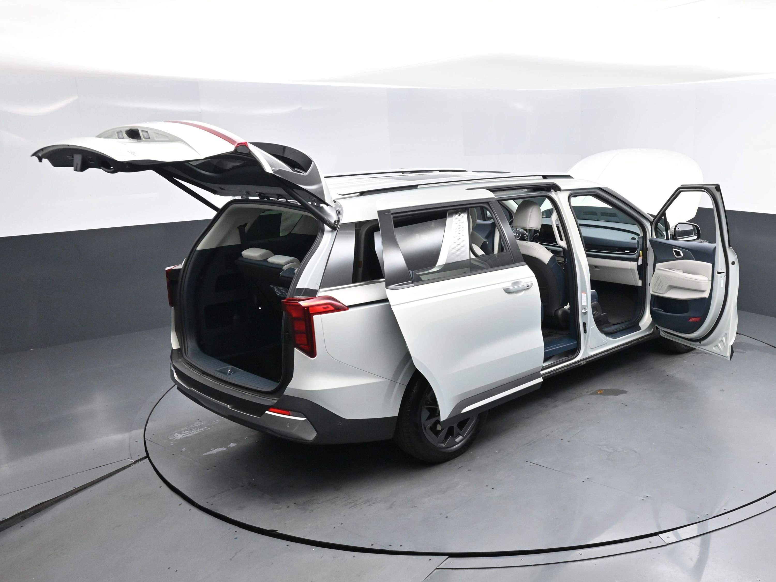 New 2026 Kia Carnival SX image 18