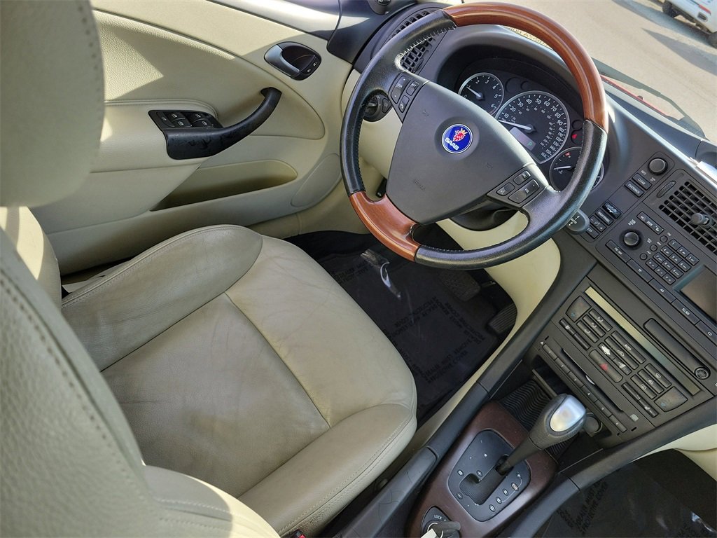 Used 2005 Saab 9-3 Arc image 12