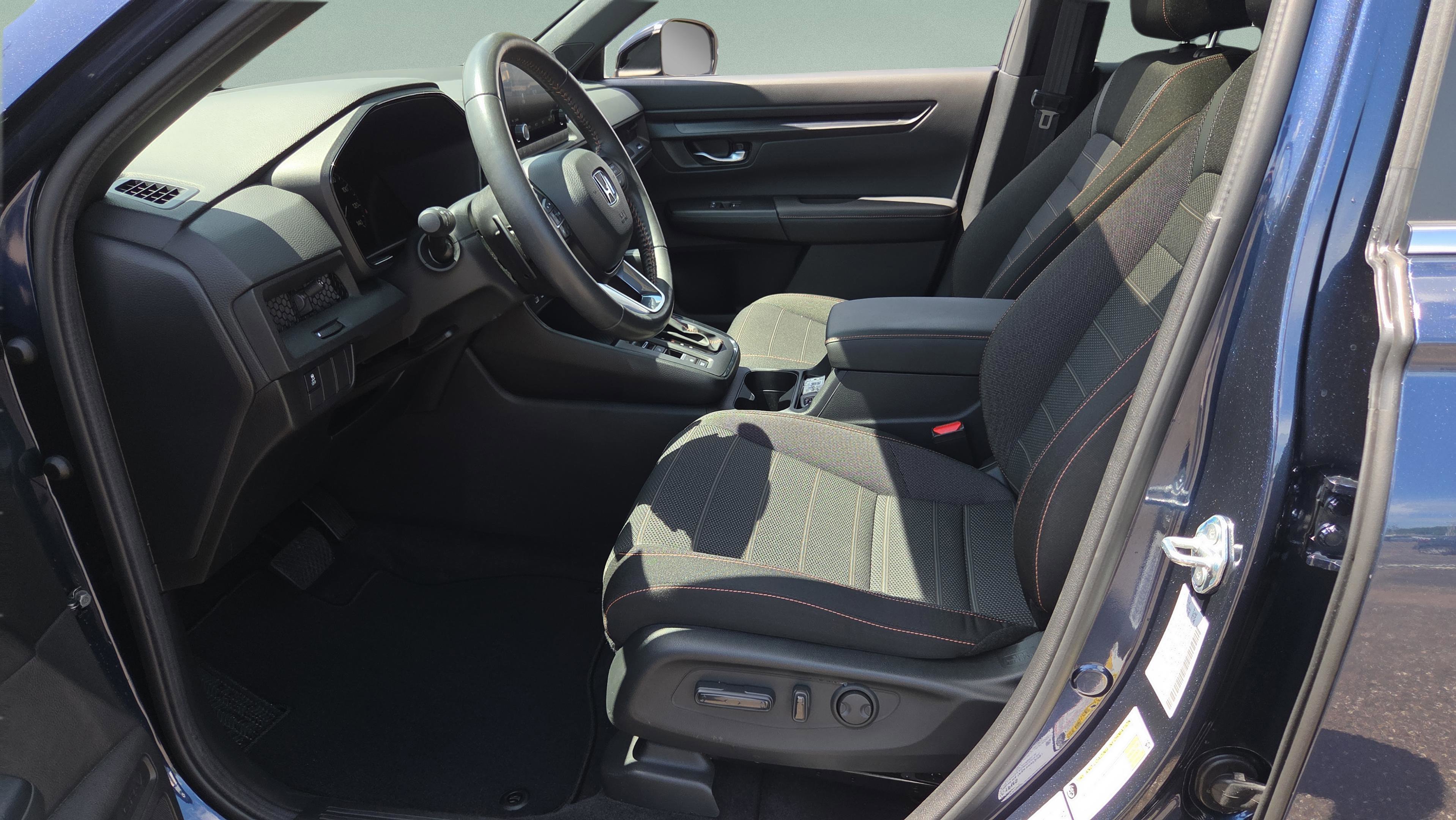 Certified 2024 Honda CR-V Sport image 11