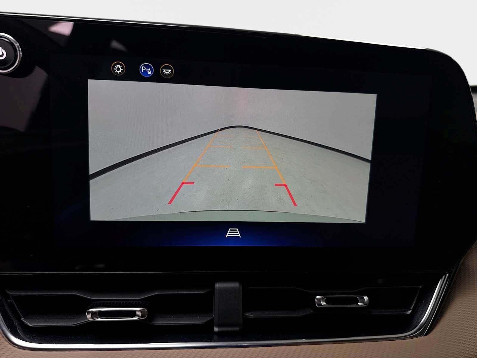 Used 2025 Chevrolet Equinox ACTIV AWD/4WD image 22