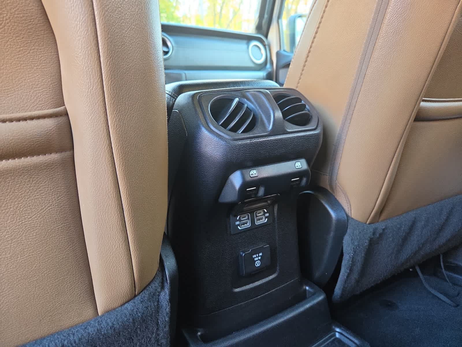 Used 2021 Jeep Wrangler Unlimited Sahara w/ Dual Top Group AWD/4WD image 16