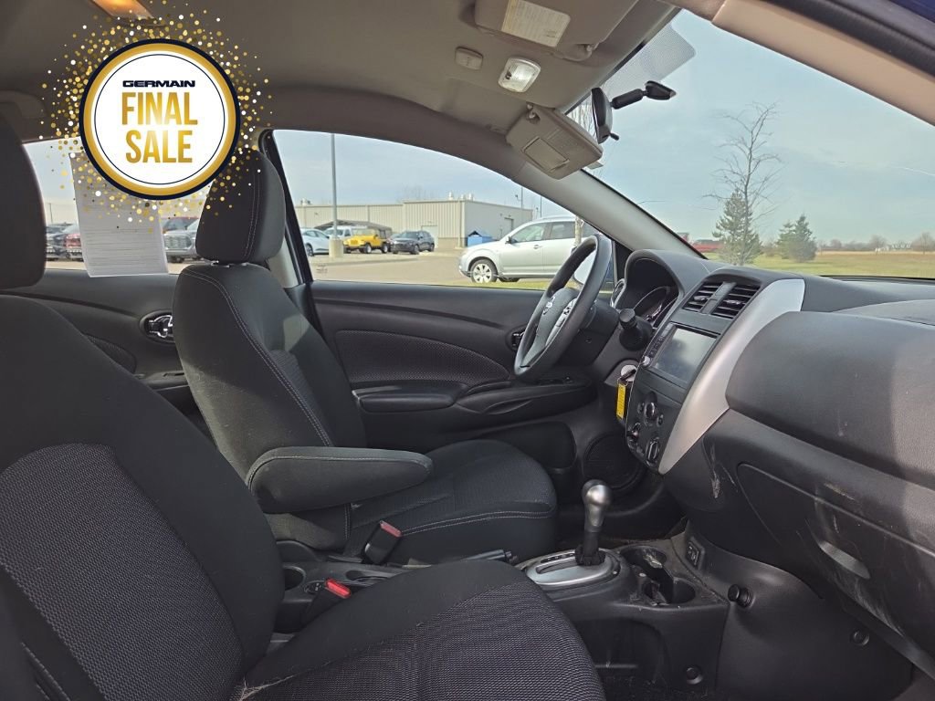Used 2019 Nissan Versa SV image 15