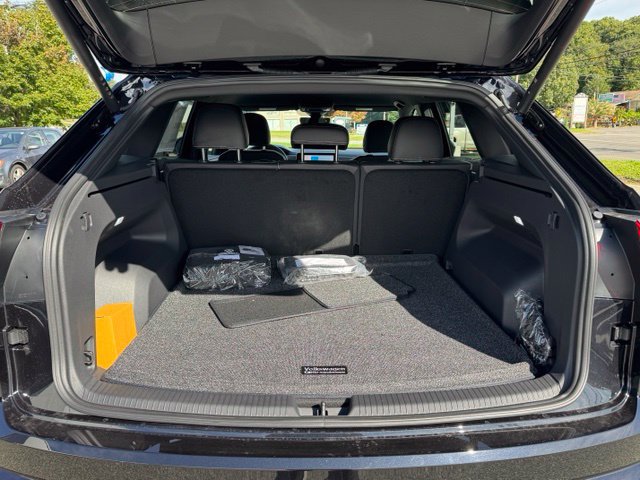 New 2026 Volkswagen Atlas Cross Sport SE AWD/4WD image 19