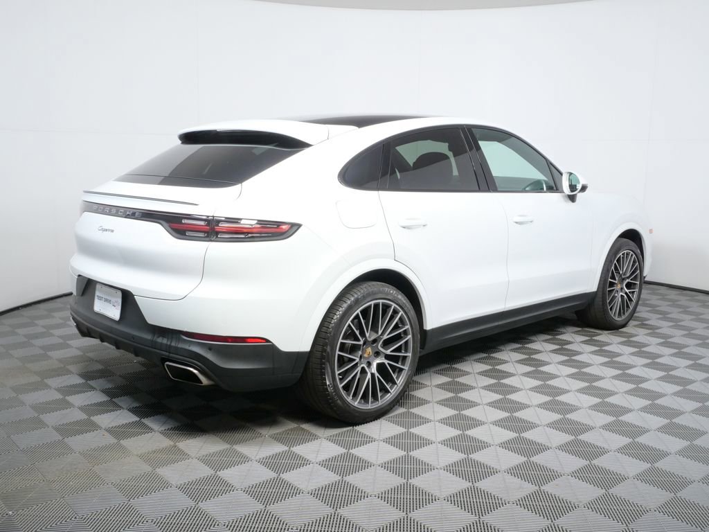 Certified 2023 Porsche Cayenne Coupe image 30