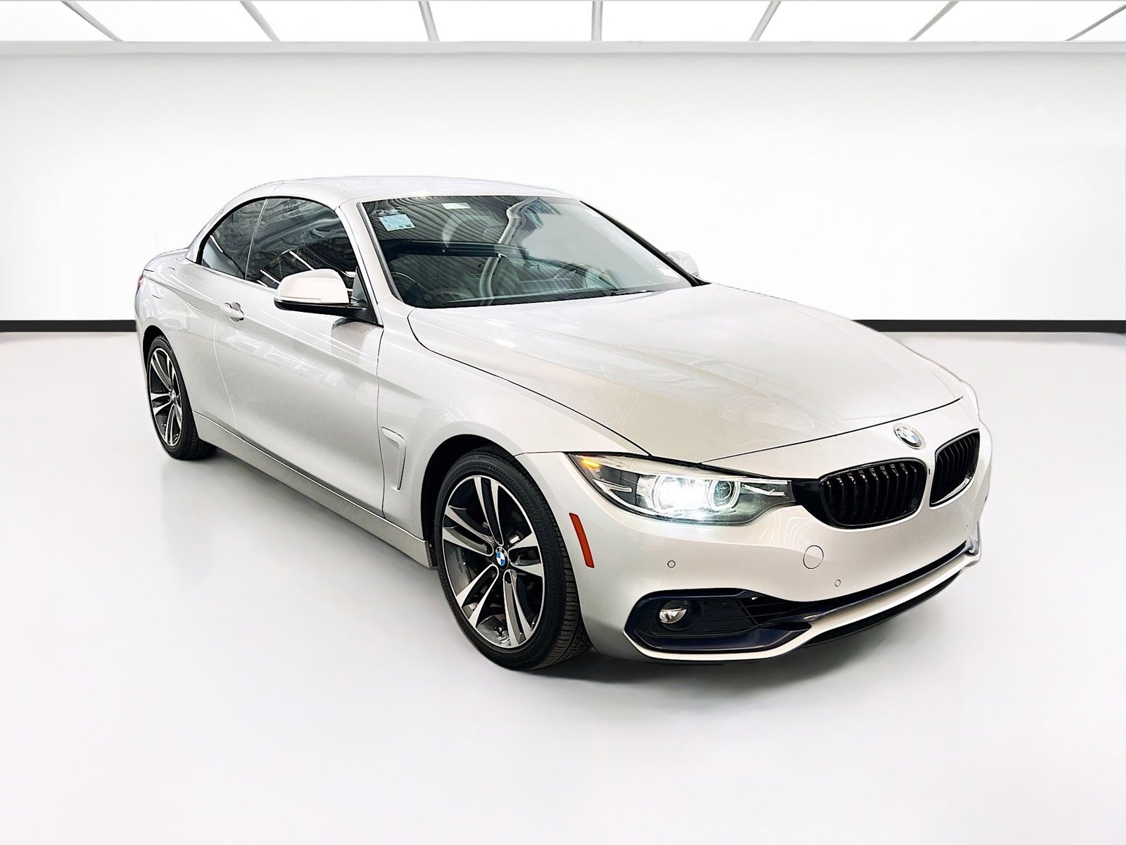 Used 2020 BMW 430i Convertible w/ Convenience Package RWD image 3