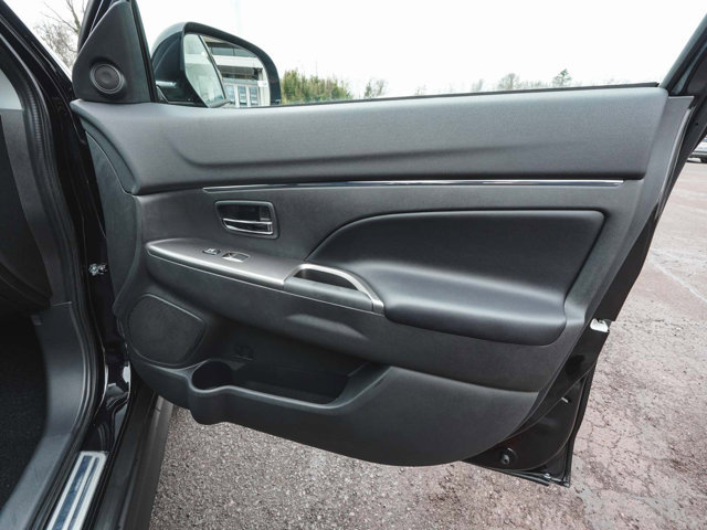 New 2026 Mitsubishi Outlander Sport SE AWD/4WD image 11