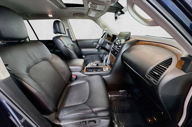 Used 2024 Nissan Armada SL w/ Captain's Chairs Package RWD image 28