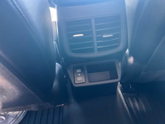 Used 2024 Kia Seltos SX AWD/4WD image 21