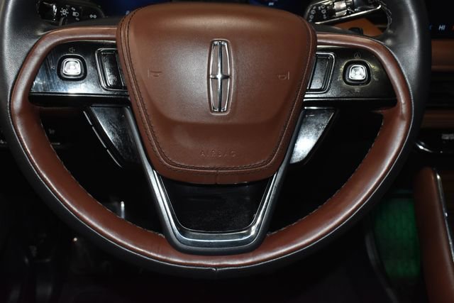 Used 2025 Lincoln Aviator Reserve image 23