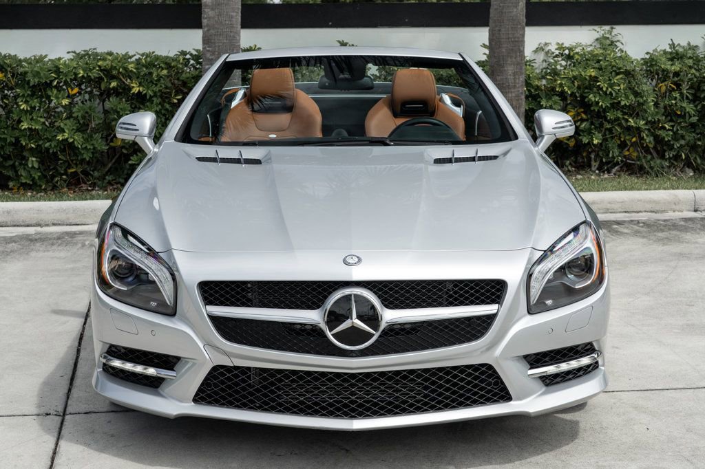 Used 2016 Mercedes-Benz SL 550 image 14
