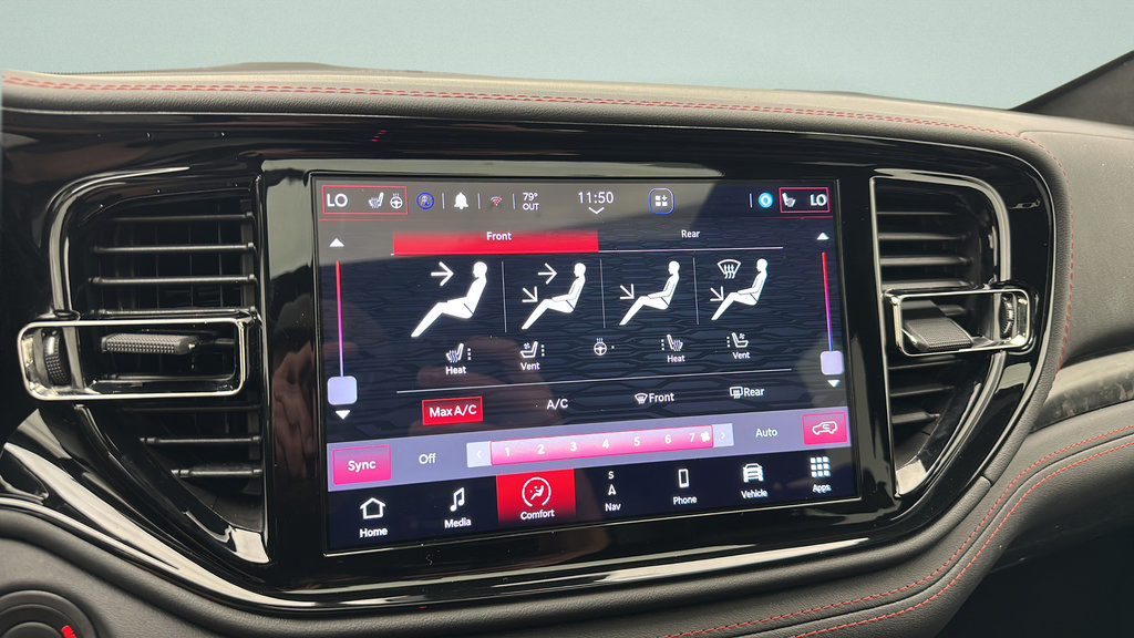 Used 2023 Dodge Durango R/T AWD/4WD image 24