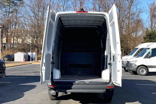 New 2026 Mercedes-Benz Sprinter 2500 image 4