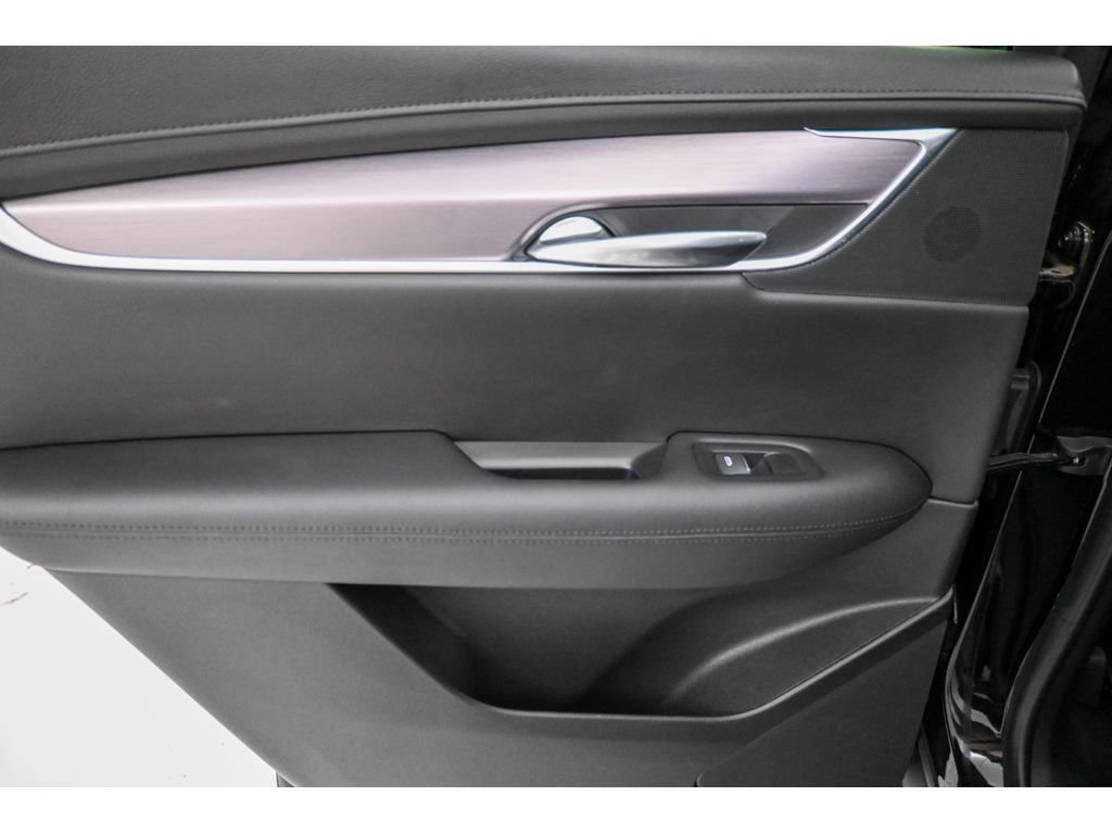 Used 2019 Cadillac XT5 Luxury FWD image 23