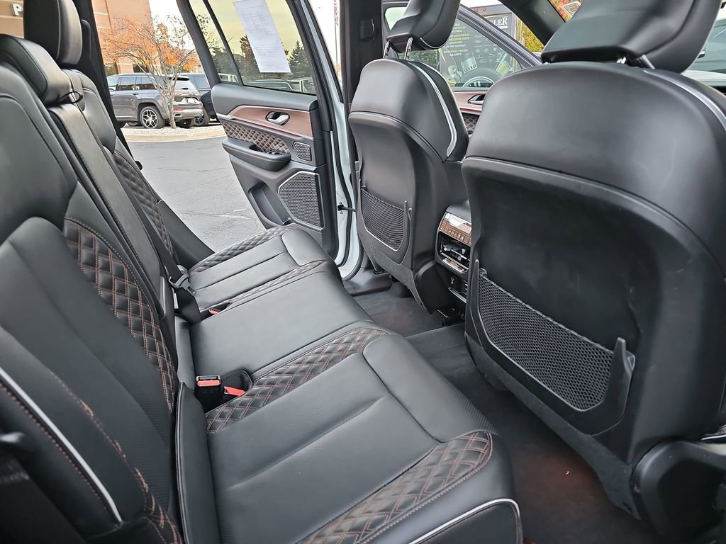 Certified 2022 Jeep Grand Cherokee Summit w/ Adv Protech Group IV image 11