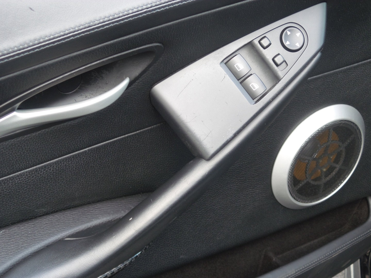 Used 2007 BMW M6 2dr Cpe M6 RWD image 82
