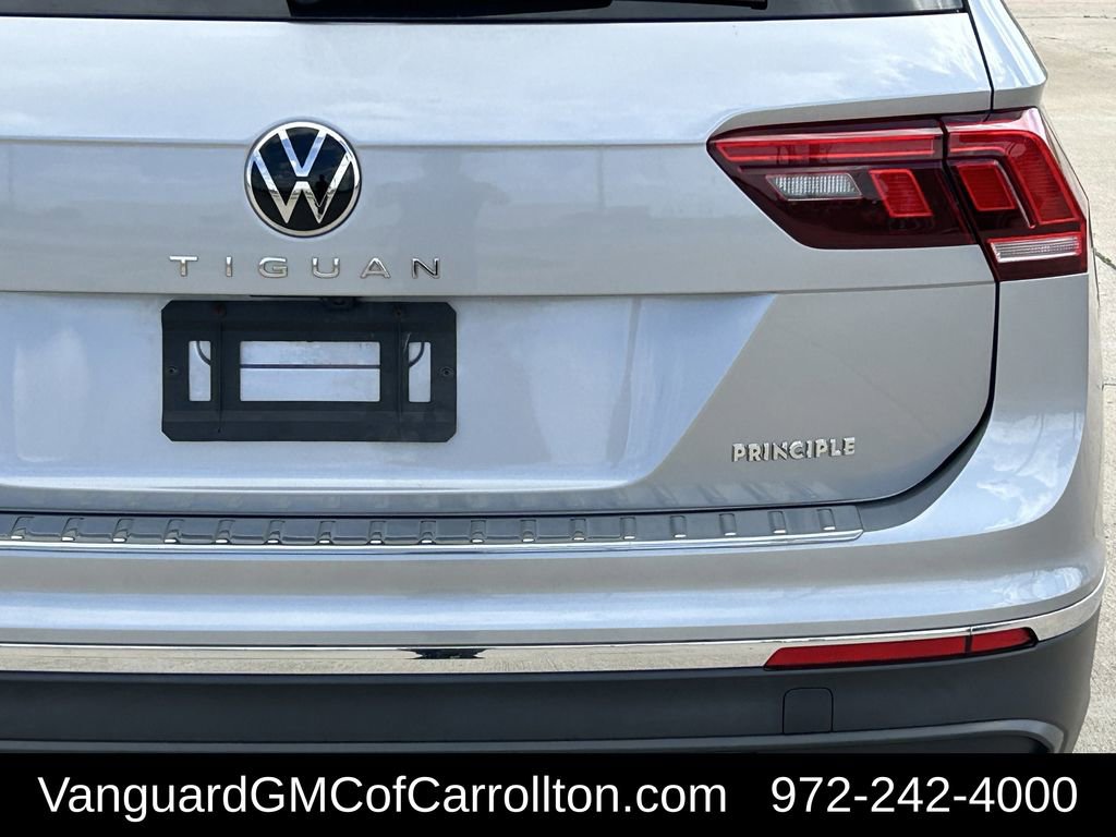 Used 2024 Volkswagen Tiguan S image 8