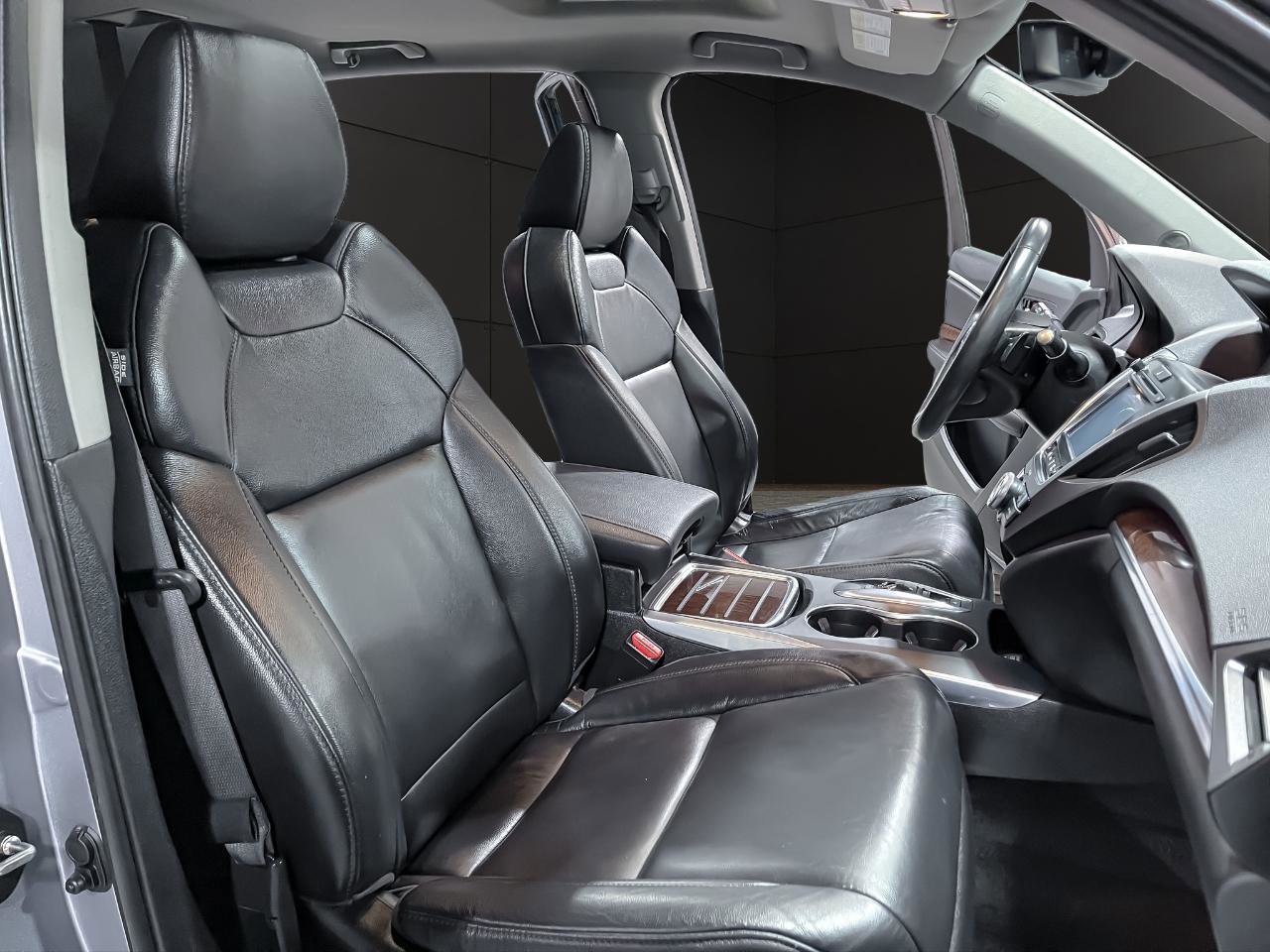 Used 2018 Acura MDX SH-AWD image 18