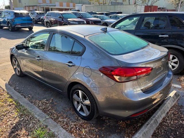 Certified 2018 Kia Forte S w/ S Technology Package image 2