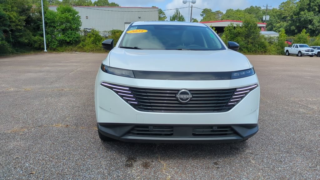 Used 2025 Nissan Murano SL AWD/4WD image 2