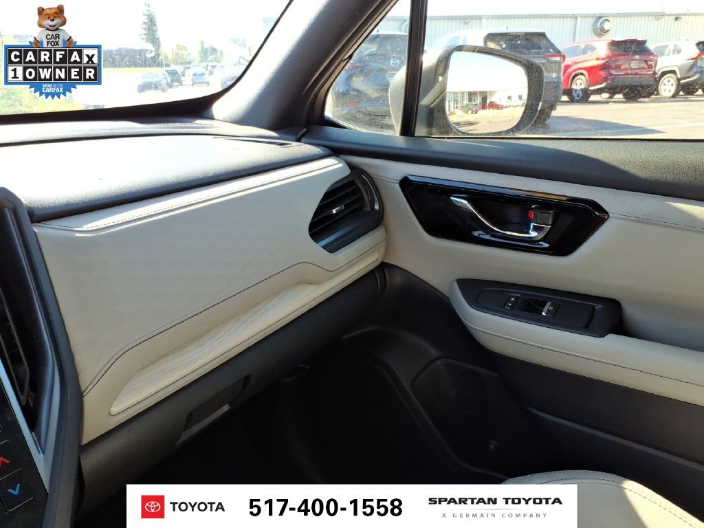 Used 2025 Subaru Forester Limited AWD/4WD image 22
