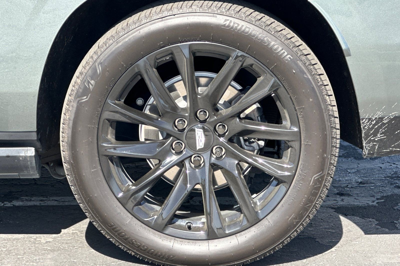 Certified 2023 Cadillac Escalade ESV Sport w/ LPO, ONYX Package image 46