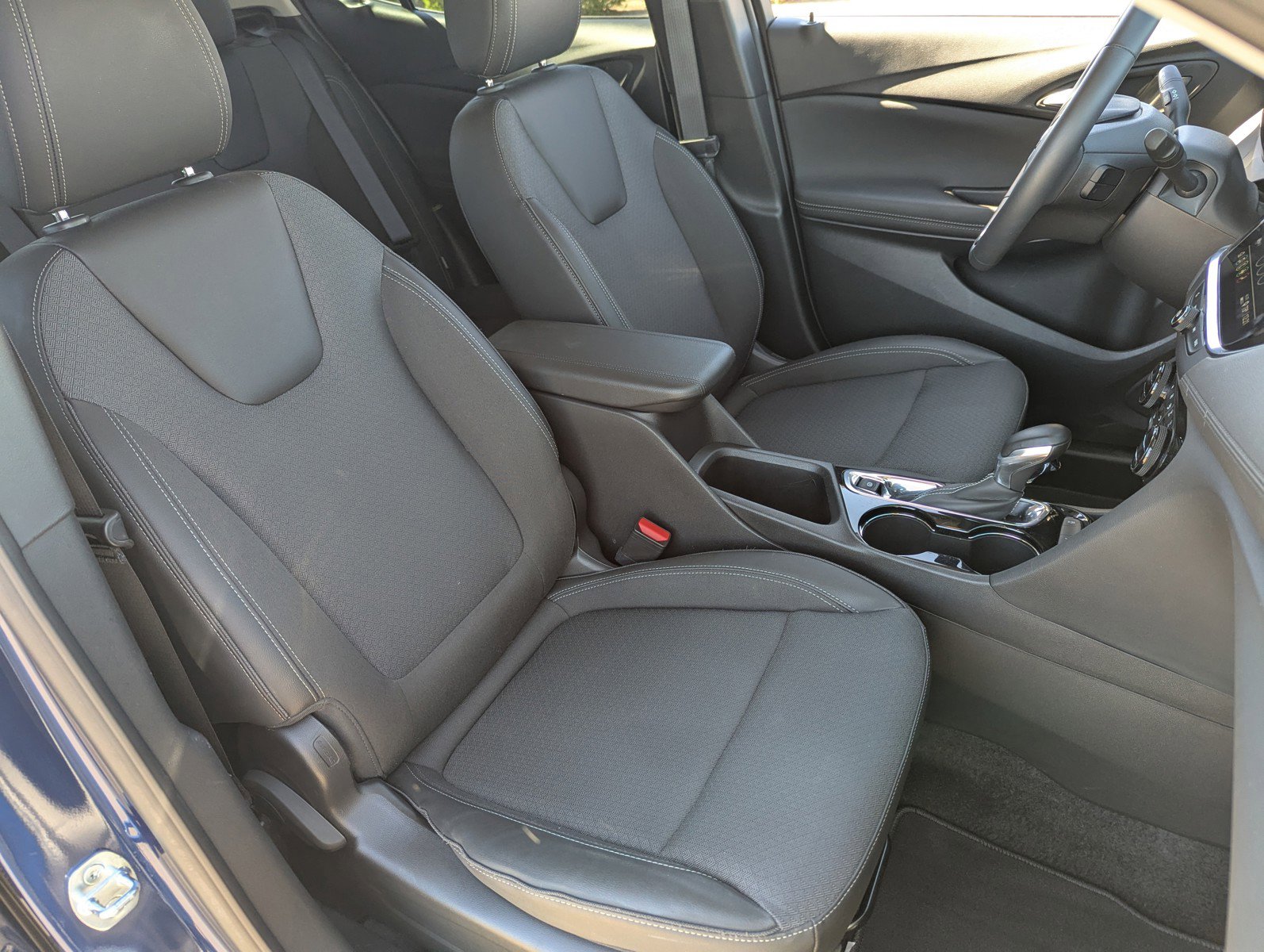 Certified 2023 Buick Encore GX Select image 11