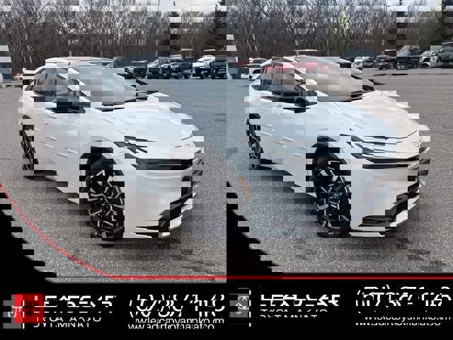 Used 2024 Toyota Prius Prime Premium image 1