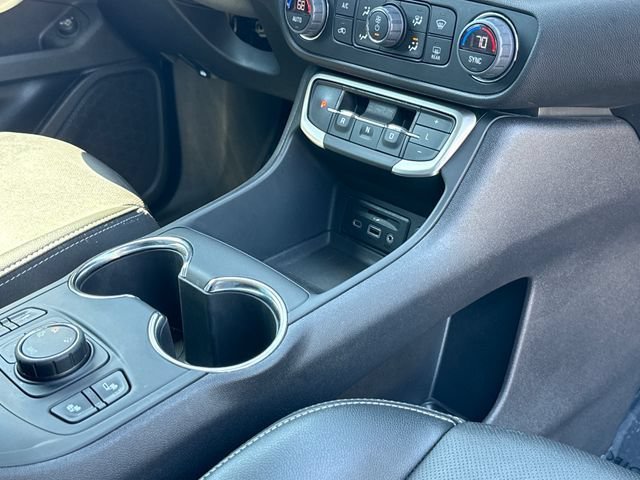 Used 2024 GMC Terrain SLT AWD/4WD image 26