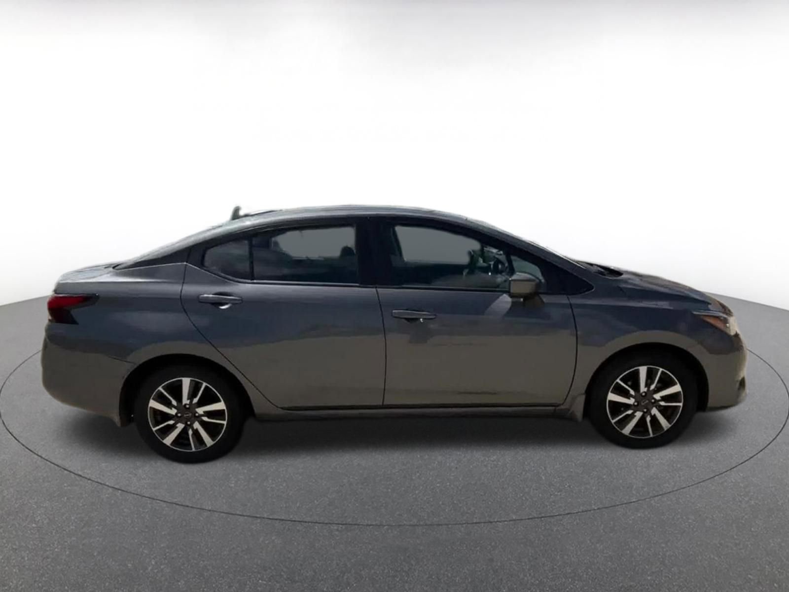 Used 2025 Nissan Versa SV w/ Trunk Package FWD image 16