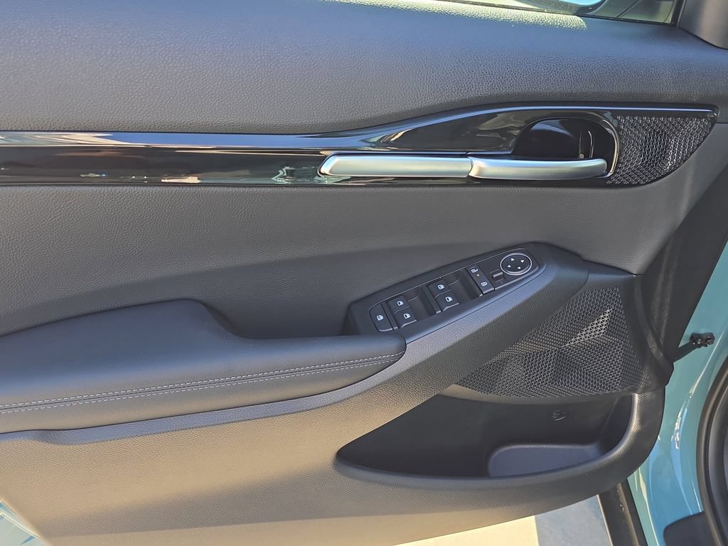 New 2026 Kia Seltos EX FWD image 17