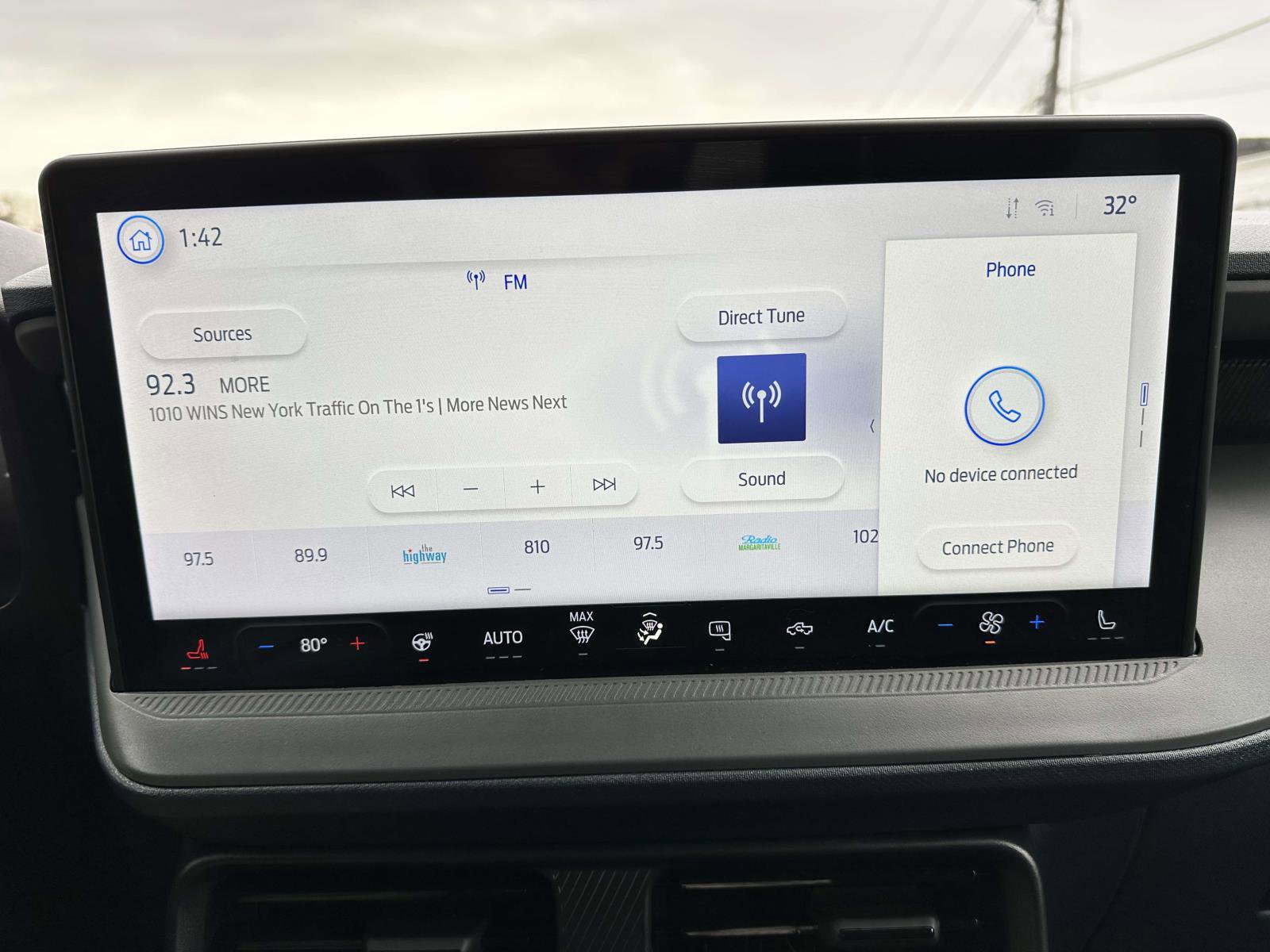 Used 2025 Ford Maverick XLT w/ XLT Luxury Package image 22