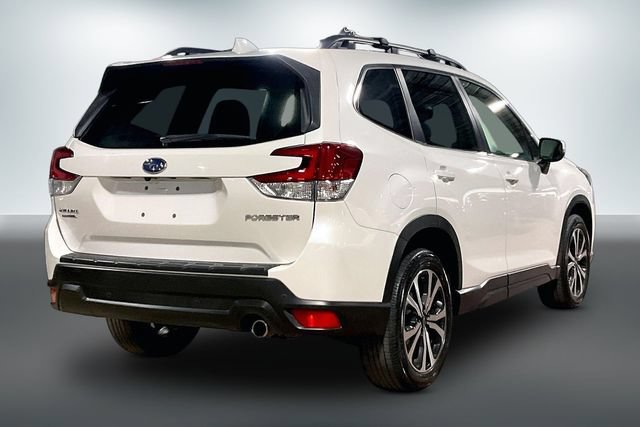 Used 2023 Subaru Forester Limited AWD/4WD image 13